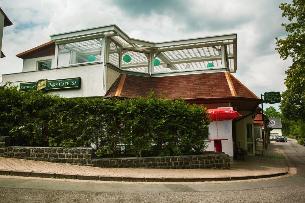 Hotel & Restaurant Park Cafe Isa Erfurt Ngoại thất bức ảnh